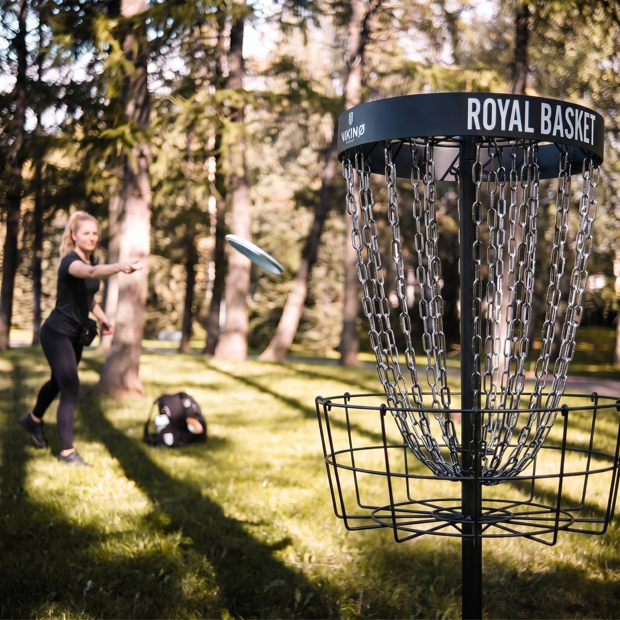 Viking Discs Royal Basket Discgolf Korb, Black Edition