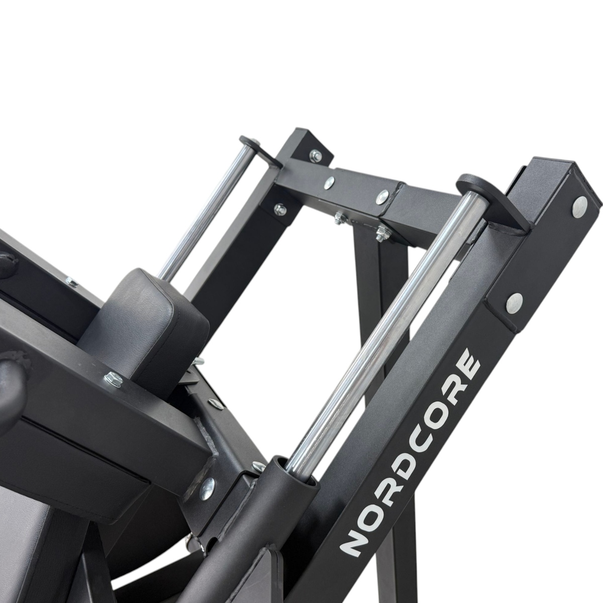 Nordcore 3-IN-1 Hack Squat/Leg Press/Kuitspier Machine