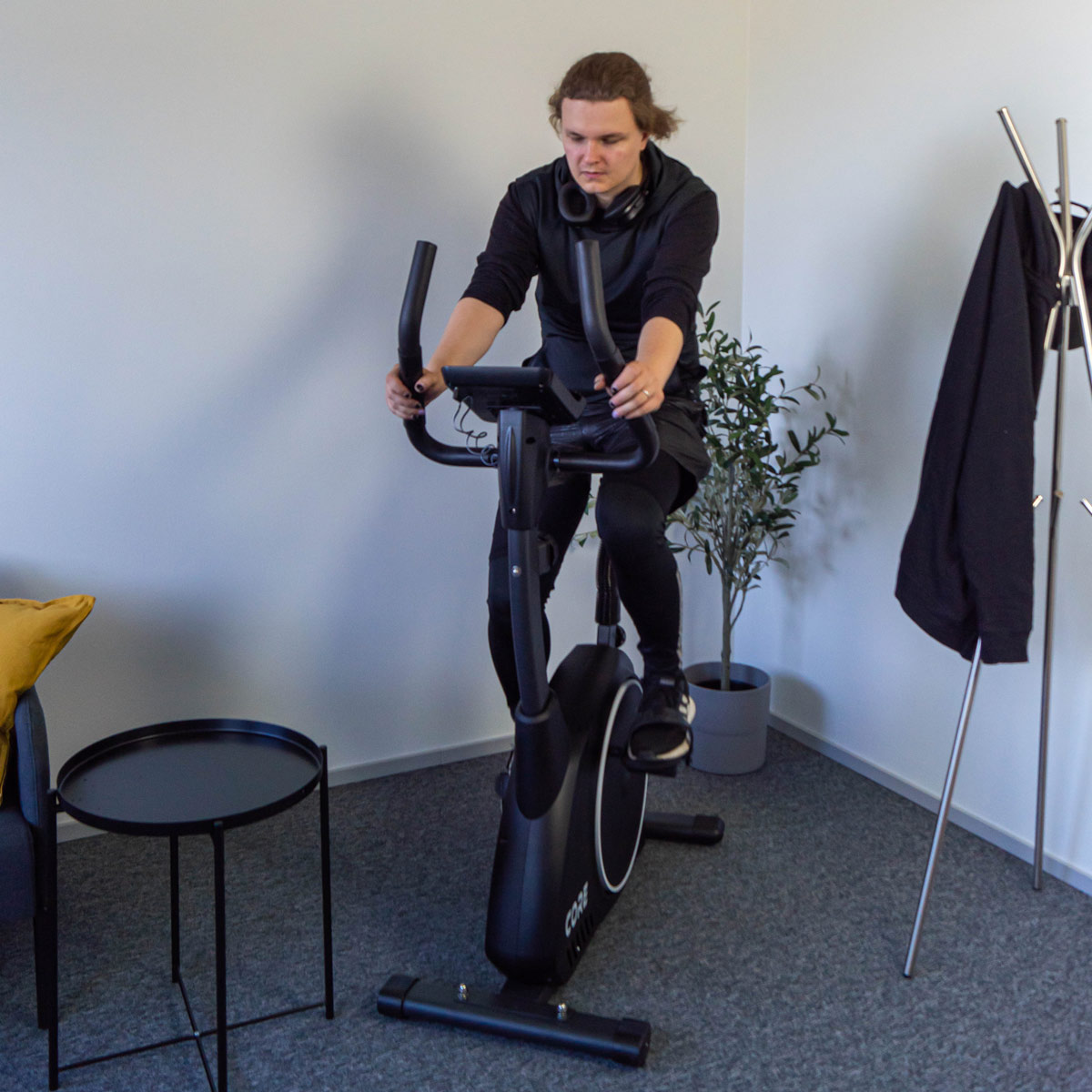 Core Heimtrainer 900