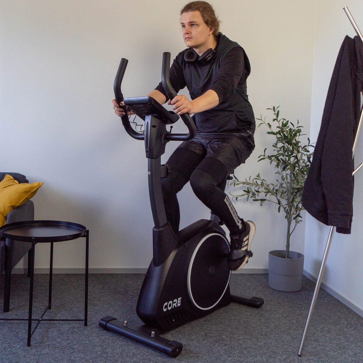 Core Heimtrainer 900