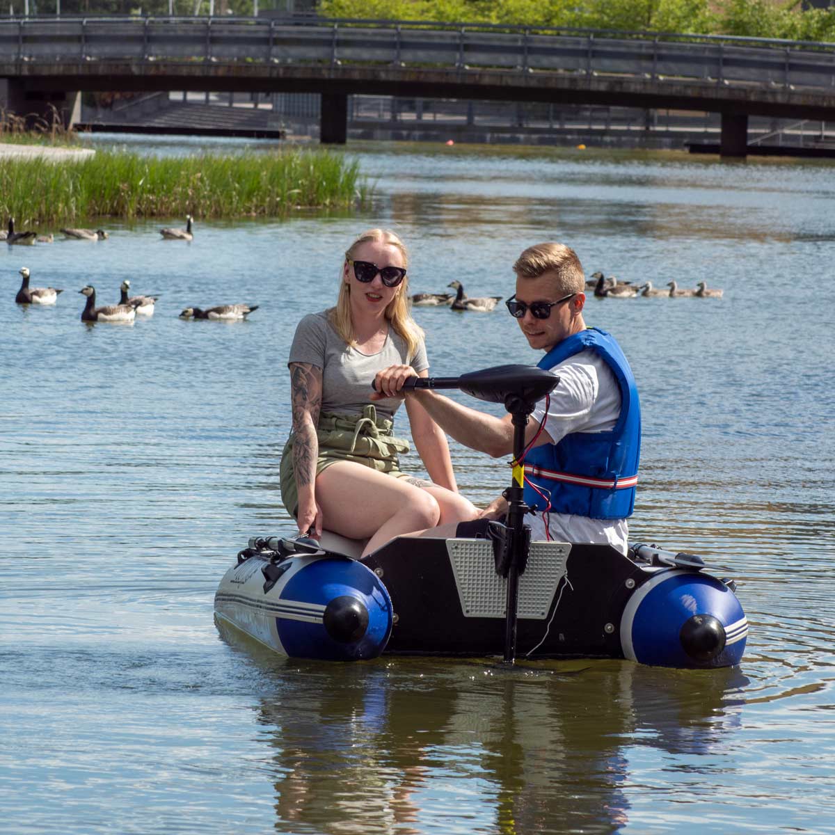 Deep Sea Inflatable Boat Pro, 2 person