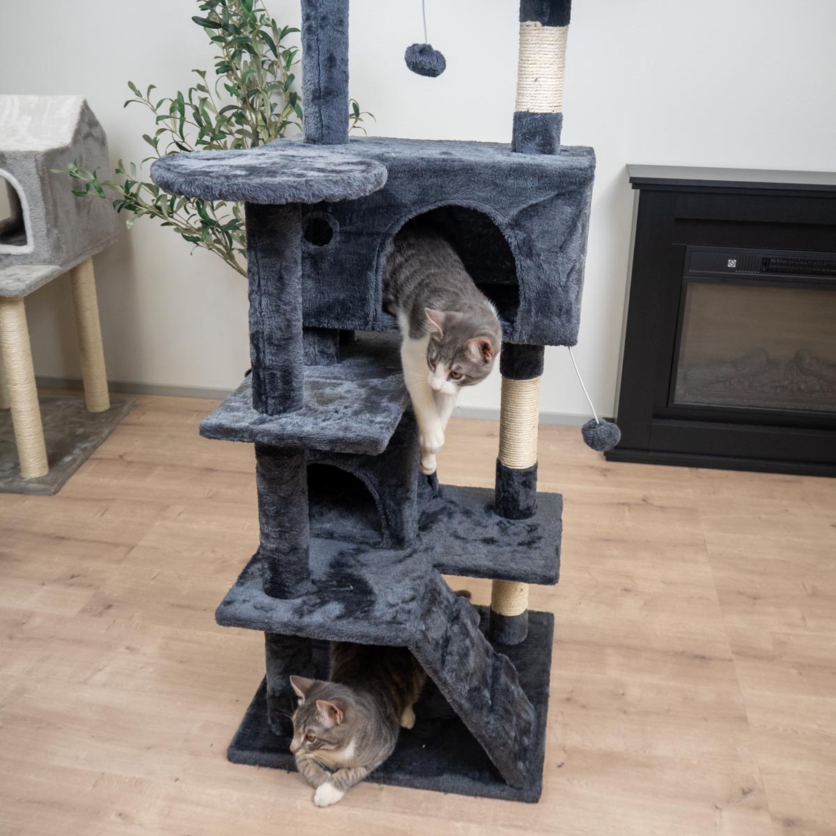 Trekker Arbre à chat Hotel 130cm