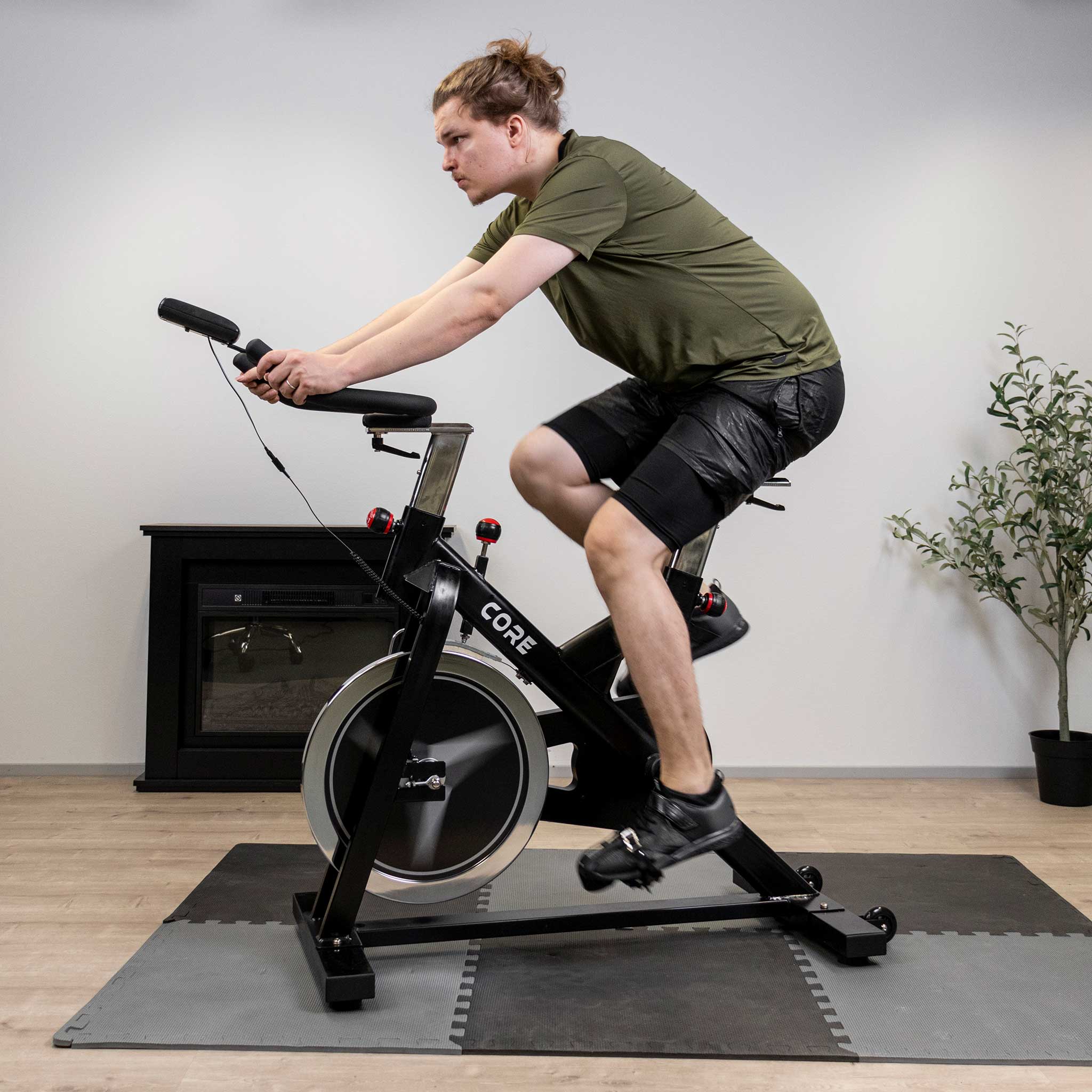 Core Indoor Bike 2200