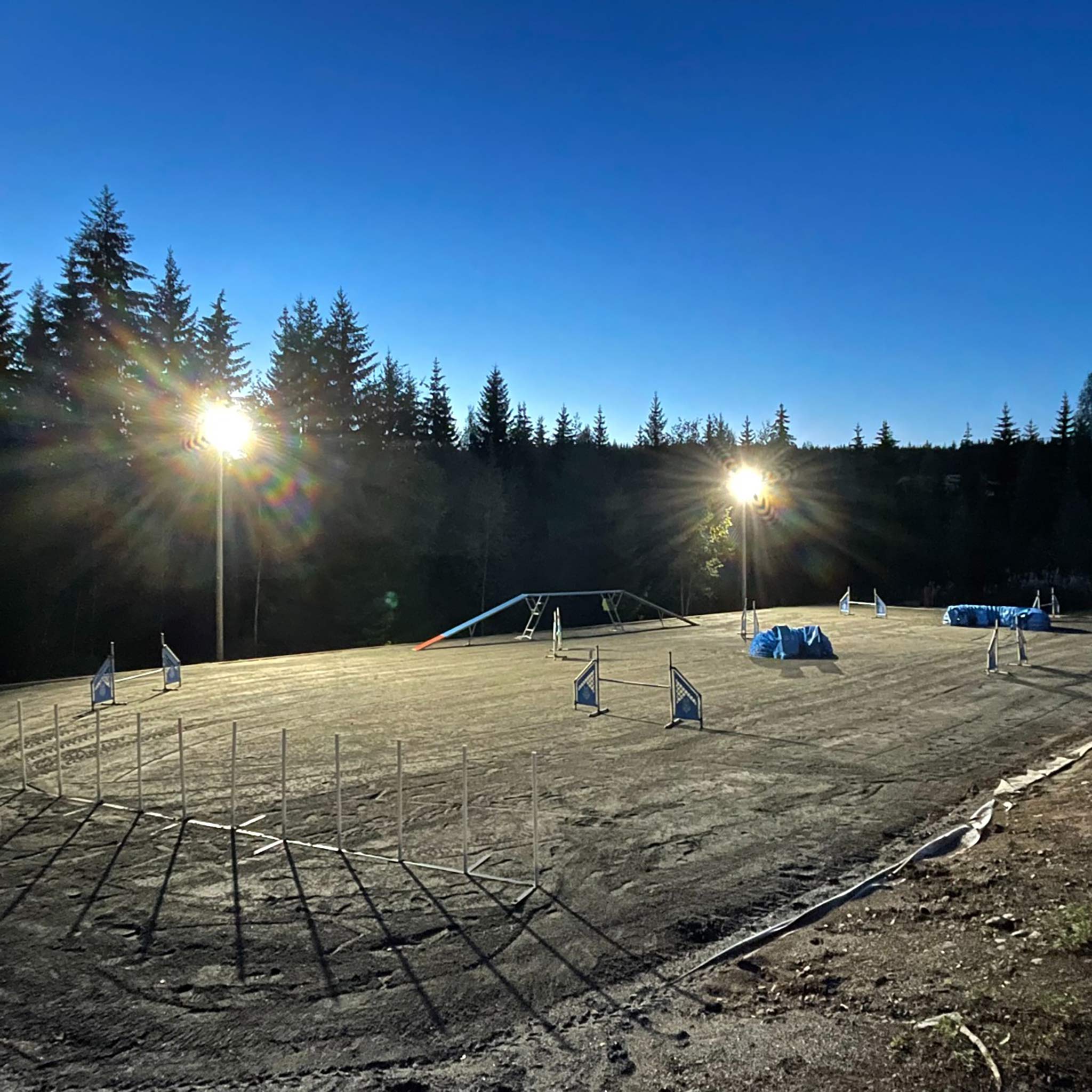 FTlight LED-strålkastare Work Platinum 200W, 24000lm, 4500K, 409x372x104mm