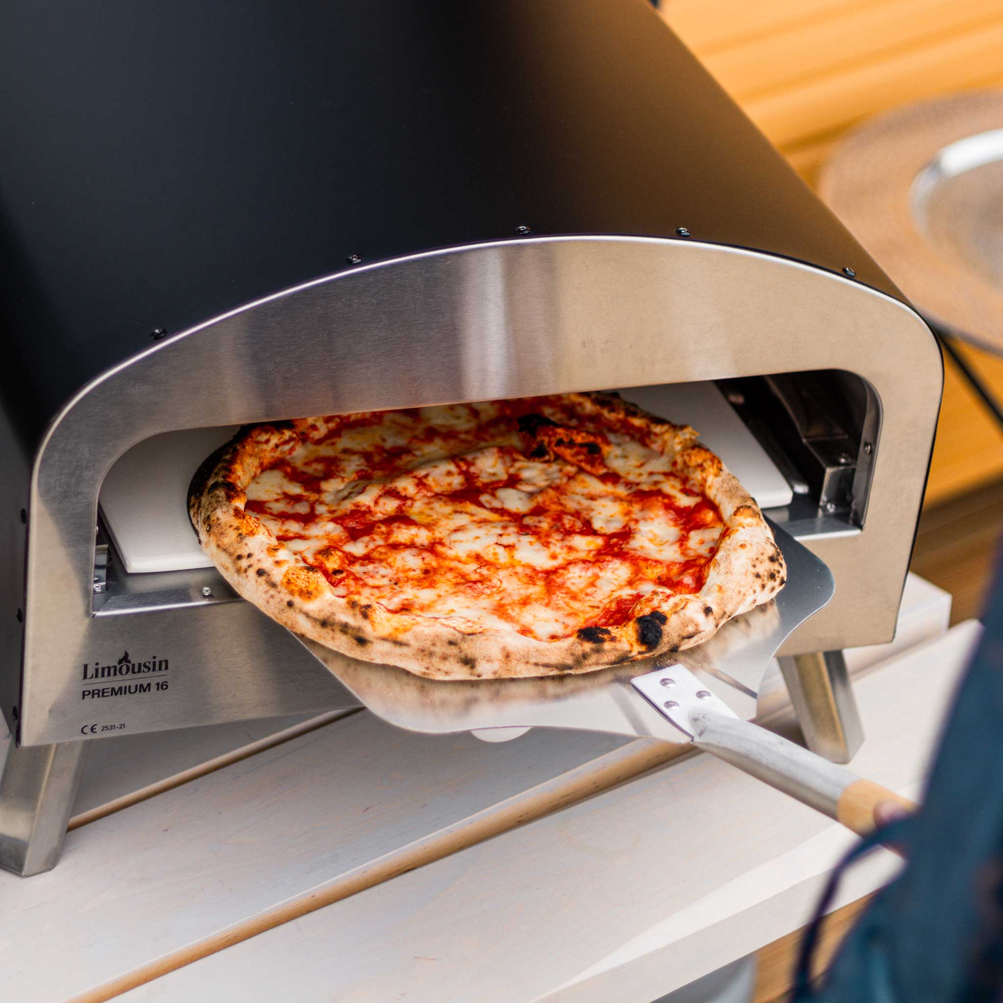 Limousin Pizzaofen Premium 16"
