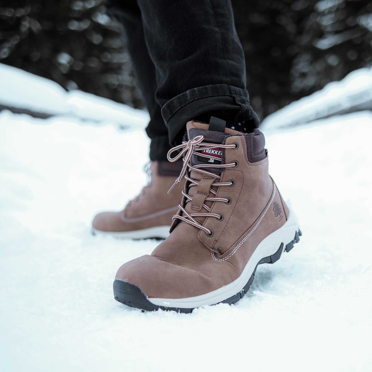 Trekker Winterschuhe mit spikes - Braun