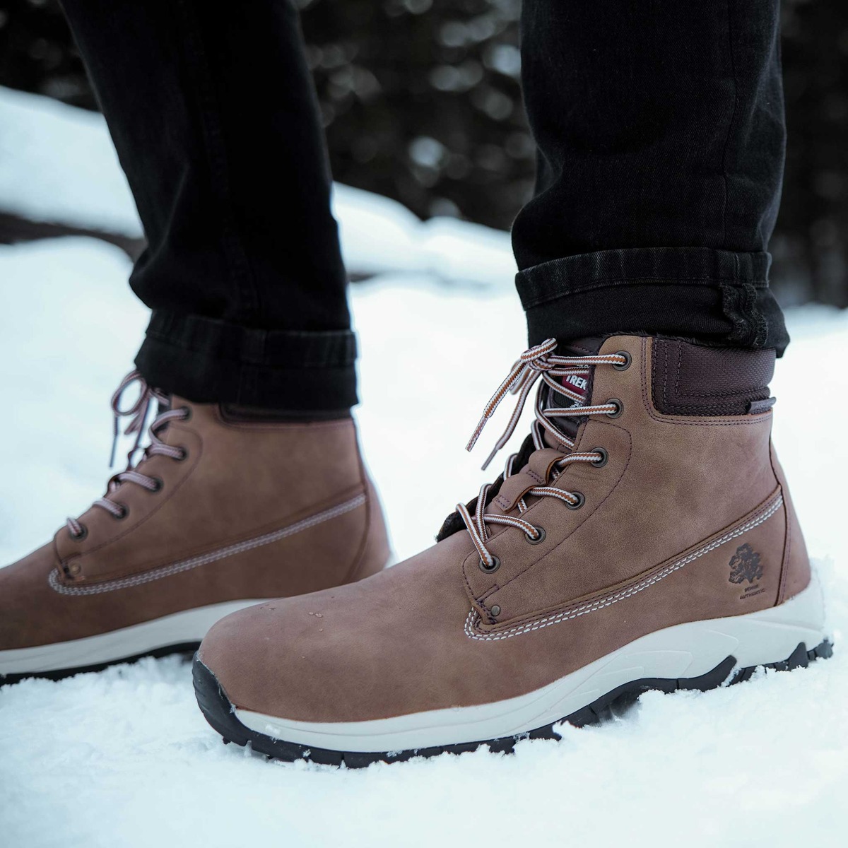 Trekker Winterschuhe mit spikes - Braun